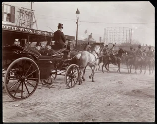 La procession associée à la dédicace du tombeau de Grant sur Riverside Drive, probablement le 27 avril 1897, New York